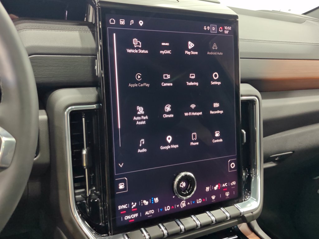 Used 2025 GMC Yukon Denali w/ Sun & Power Step Package AWD/4WD image 41