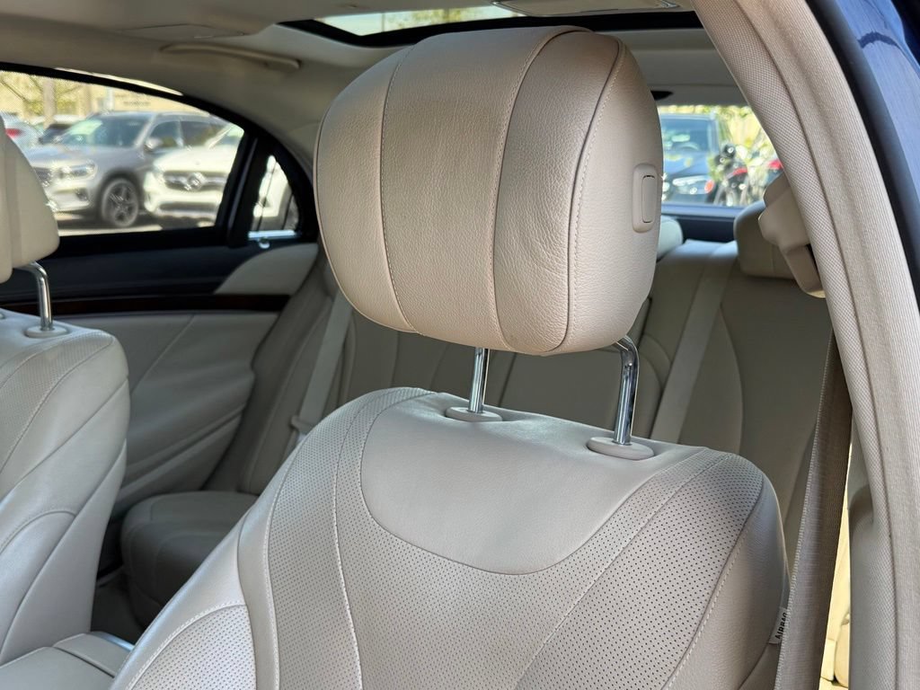 Used 2015 Mercedes-Benz S 550 Sedan image 3