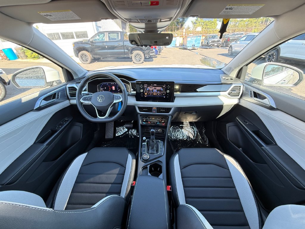 New 2027 Volkswagen Taos SEL AWD/4WD image 23