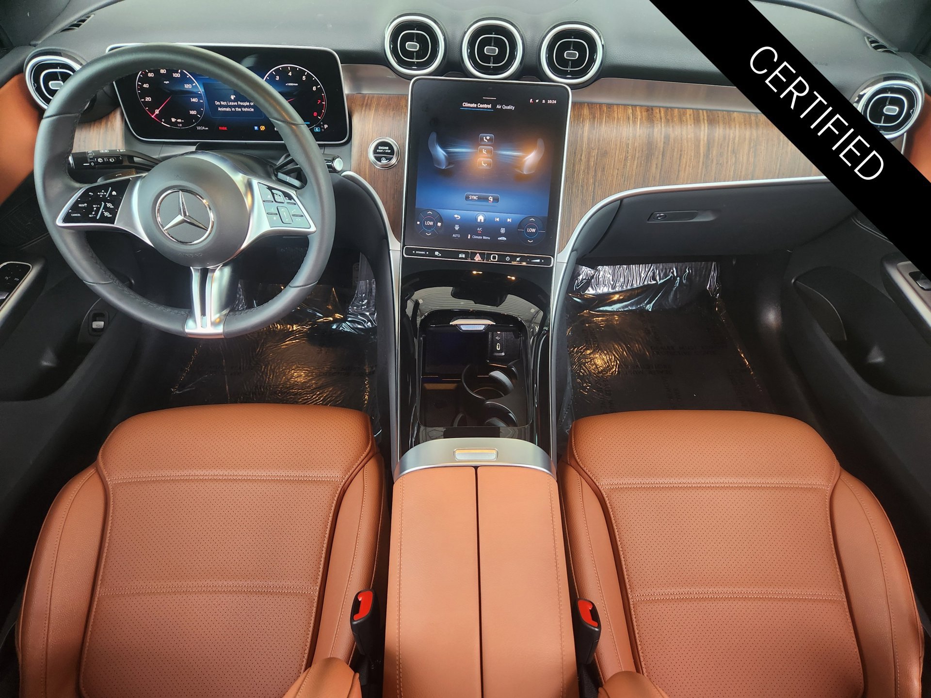 Certified 2026 Mercedes-Benz GLC 300 image 2