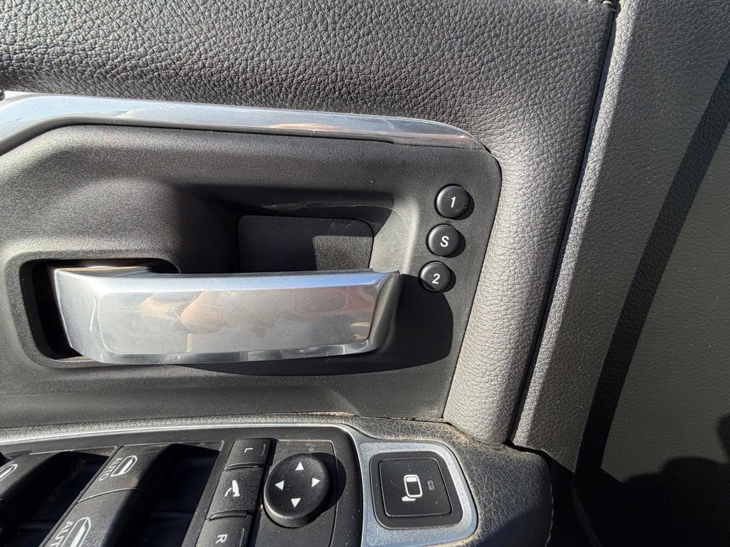 Used 2019 RAM 2500 Laramie w/ Night Edition AWD/4WD image 16