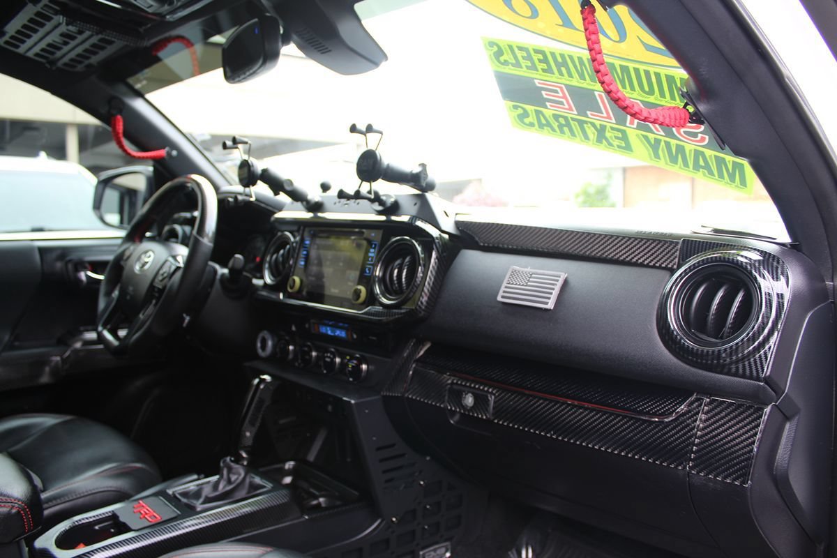 Used 2018 Toyota Tacoma TRD Pro AWD/4WD image 50