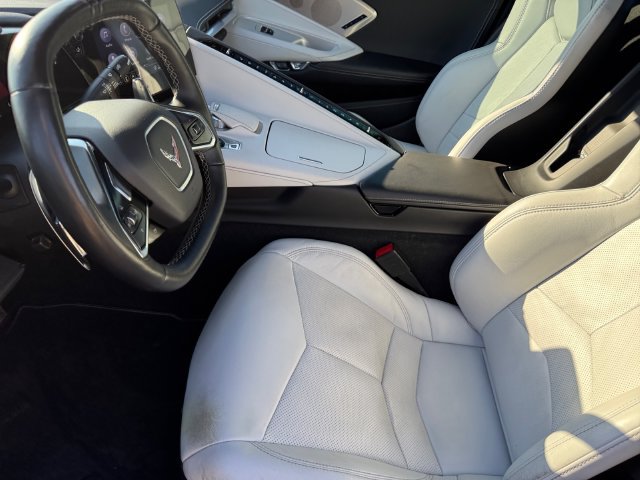 Used 2021 Chevrolet Corvette Stingray Preferred Cpe w/ Z51 Performance Package RWD image 11