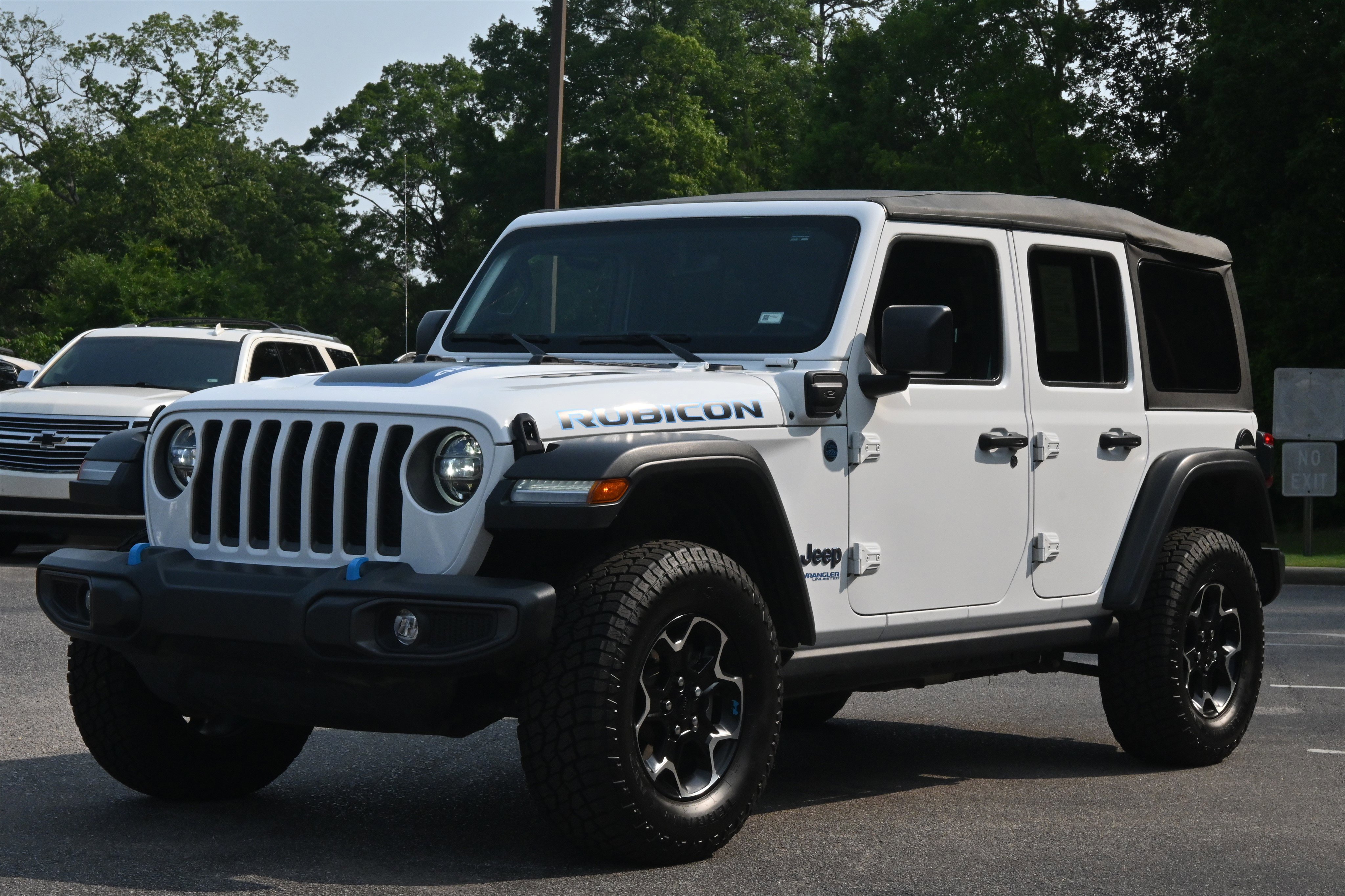 Used 2022 Jeep Wrangler Unlimited Rubicon 4xe image 5