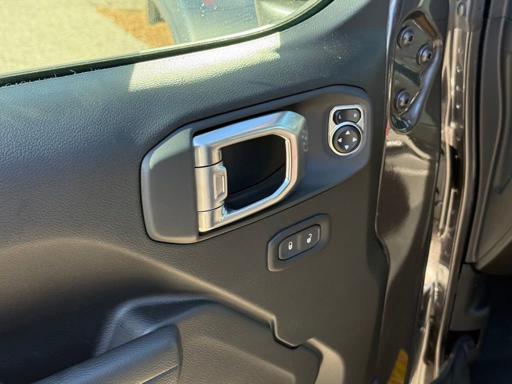 New 2026 Jeep Gladiator Mojave AWD/4WD image 11