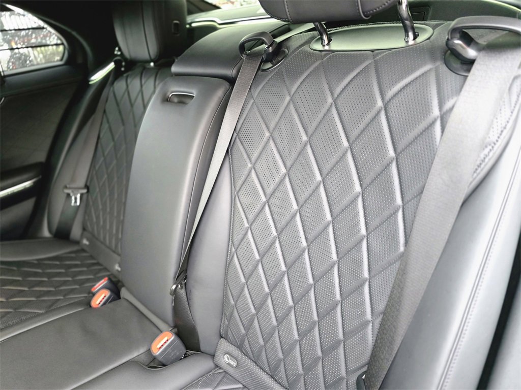 Used 2021 Mercedes-Benz S 580 4MATIC Sedan w/ AMG Line image 18