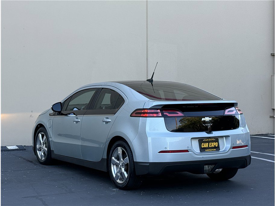 Used 2012 Chevrolet Volt Premium w/ Premium Trim Package image 4