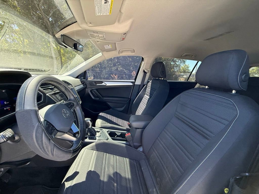 Certified 2024 Volkswagen Tiguan S image 18