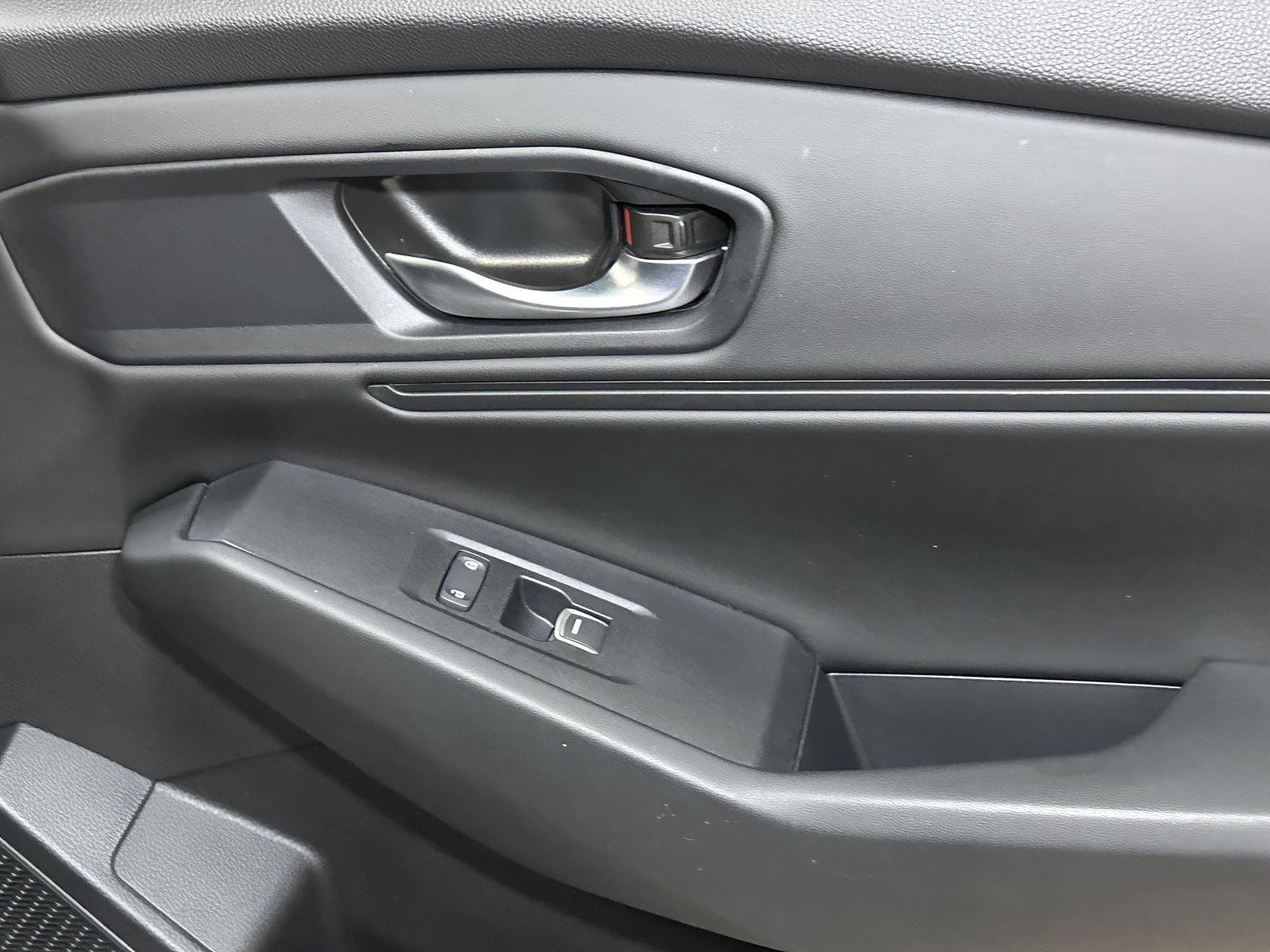 Certified 2024 Honda Accord EX image 38