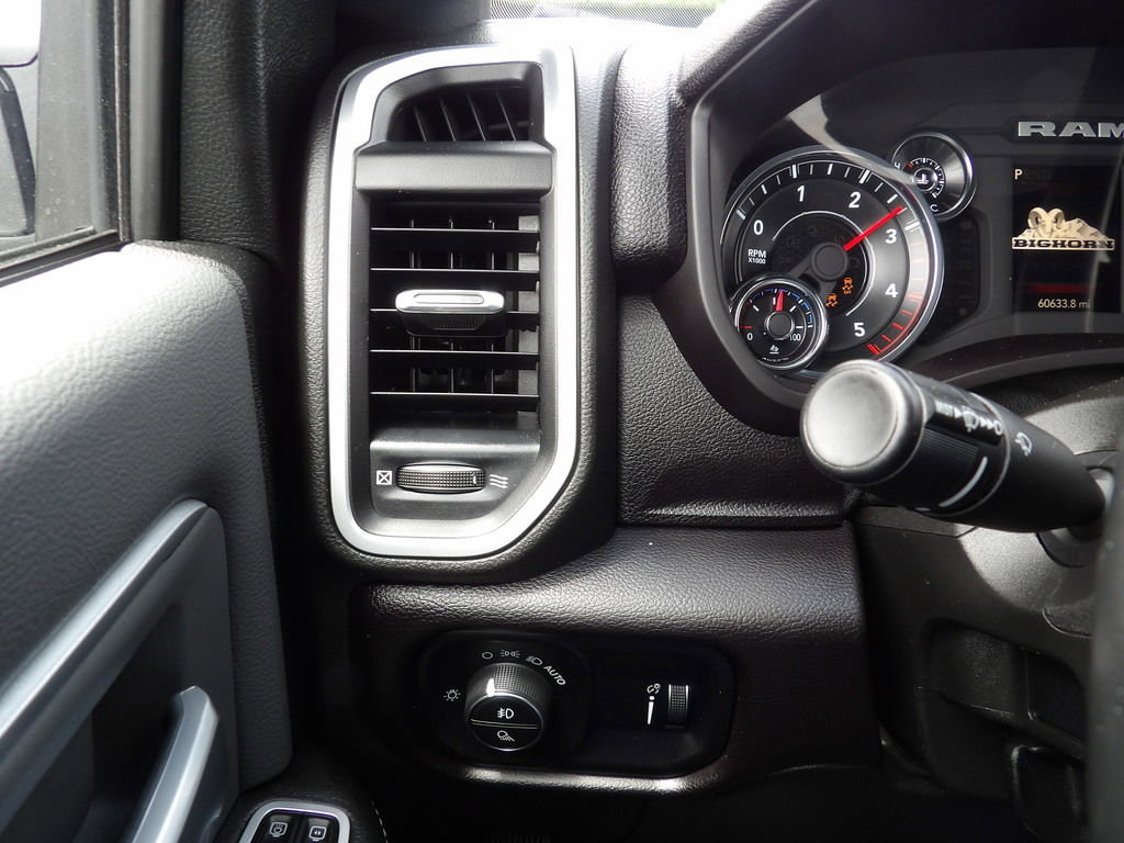 Used 2023 RAM 2500 Big Horn w/ Level 1 Equipment Group AWD/4WD image 19