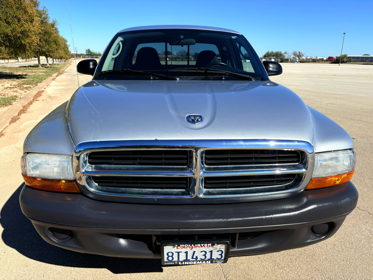 Used 2004 Dodge Dakota 2WD Club Cab w/ Tire & Handling Group image 23