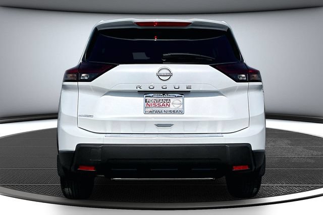 New 2026 Nissan Rogue SV w/ Cold Weather Package FWD image 4