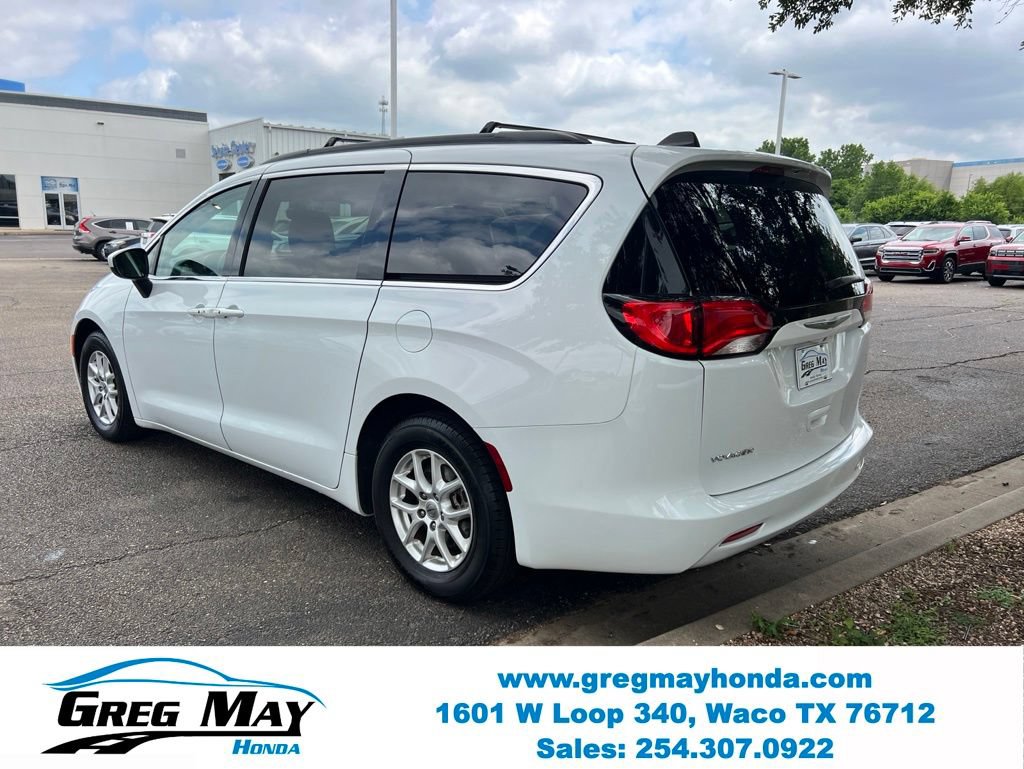 Used 2021 Chrysler Voyager Lxi FWD image 4