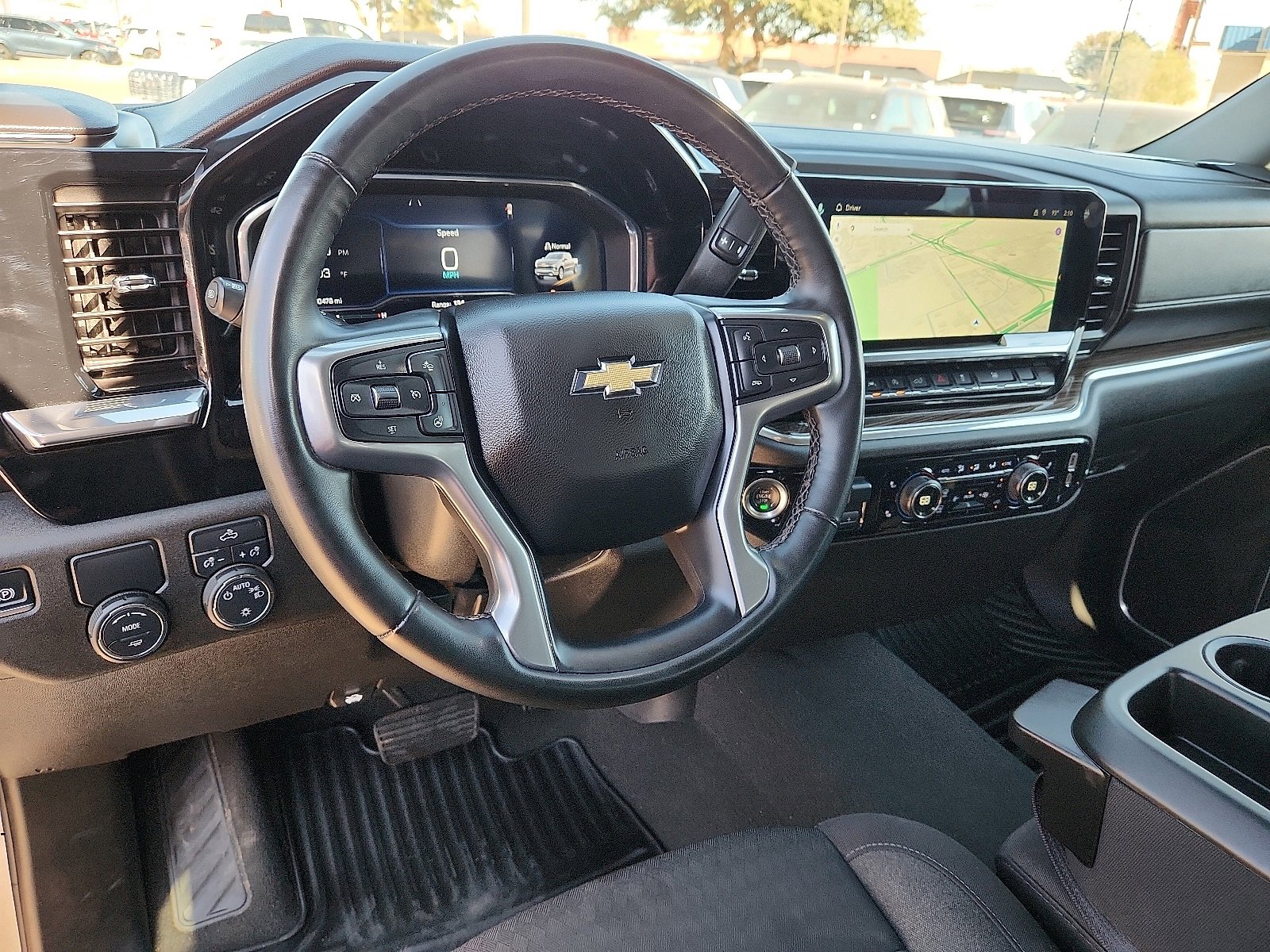 Used 2025 Chevrolet Silverado 1500 LT image 15