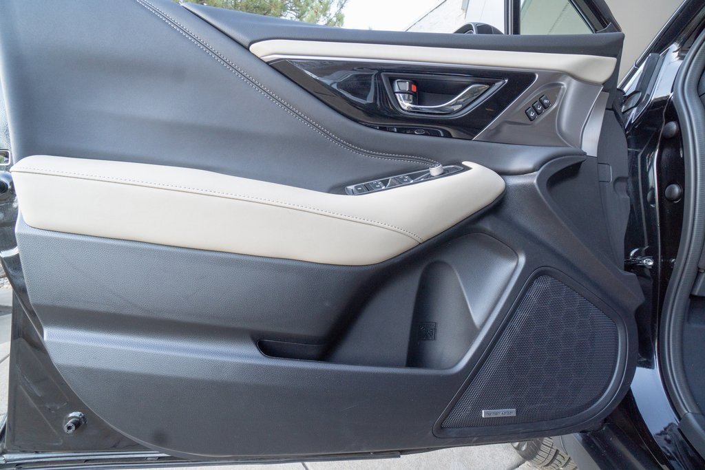 Certified 2025 Subaru Outback Limited w/ Popular Package #2 image 7