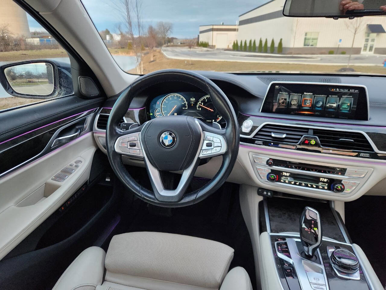 Used 2016 BMW 750i xDrive image 18