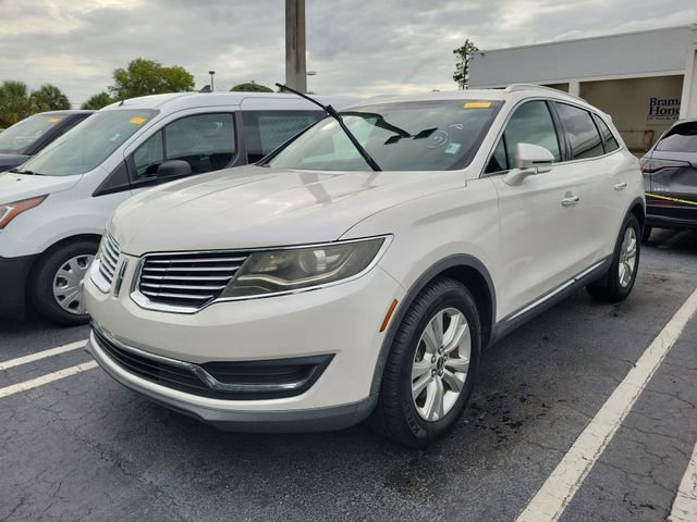 Used 2016 Lincoln MKX Premiere FWD image 3