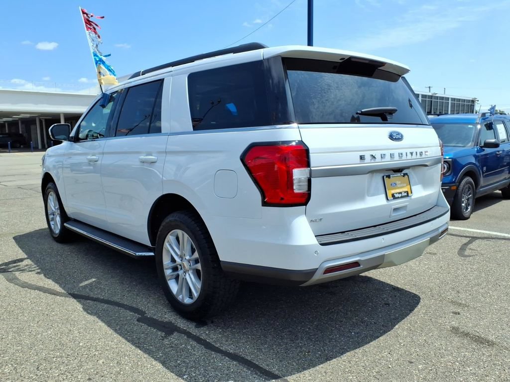 Certified 2023 Ford Expedition XLT AWD/4WD image 9