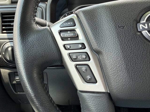 Used 2024 Nissan Titan SV w/ SV Convenience Package RWD image 24