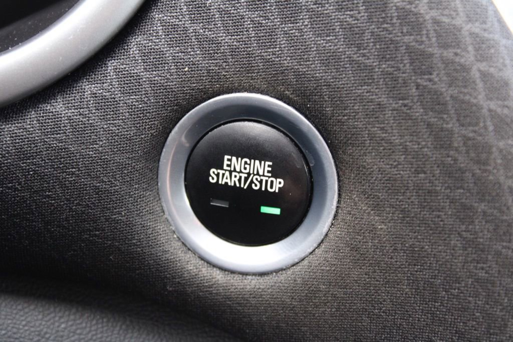 Used 2020 Chevrolet Malibu RS w/ LPO, Convenience Package 2 image 29