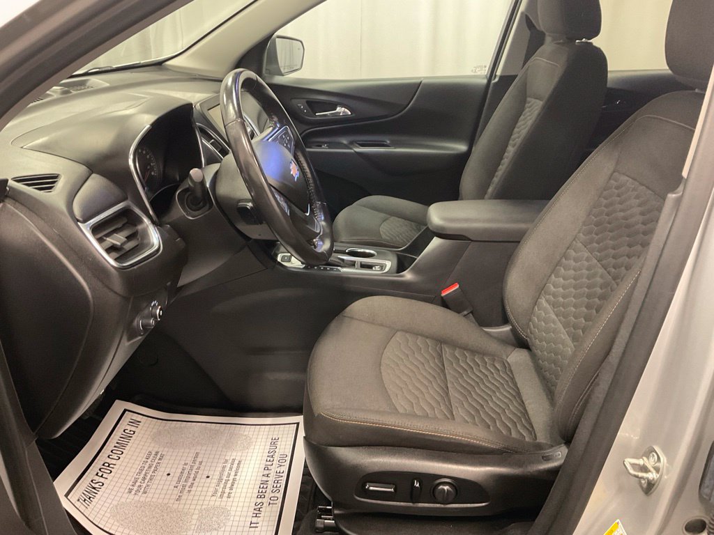Used 2019 Chevrolet Equinox LT AWD/4WD image 44