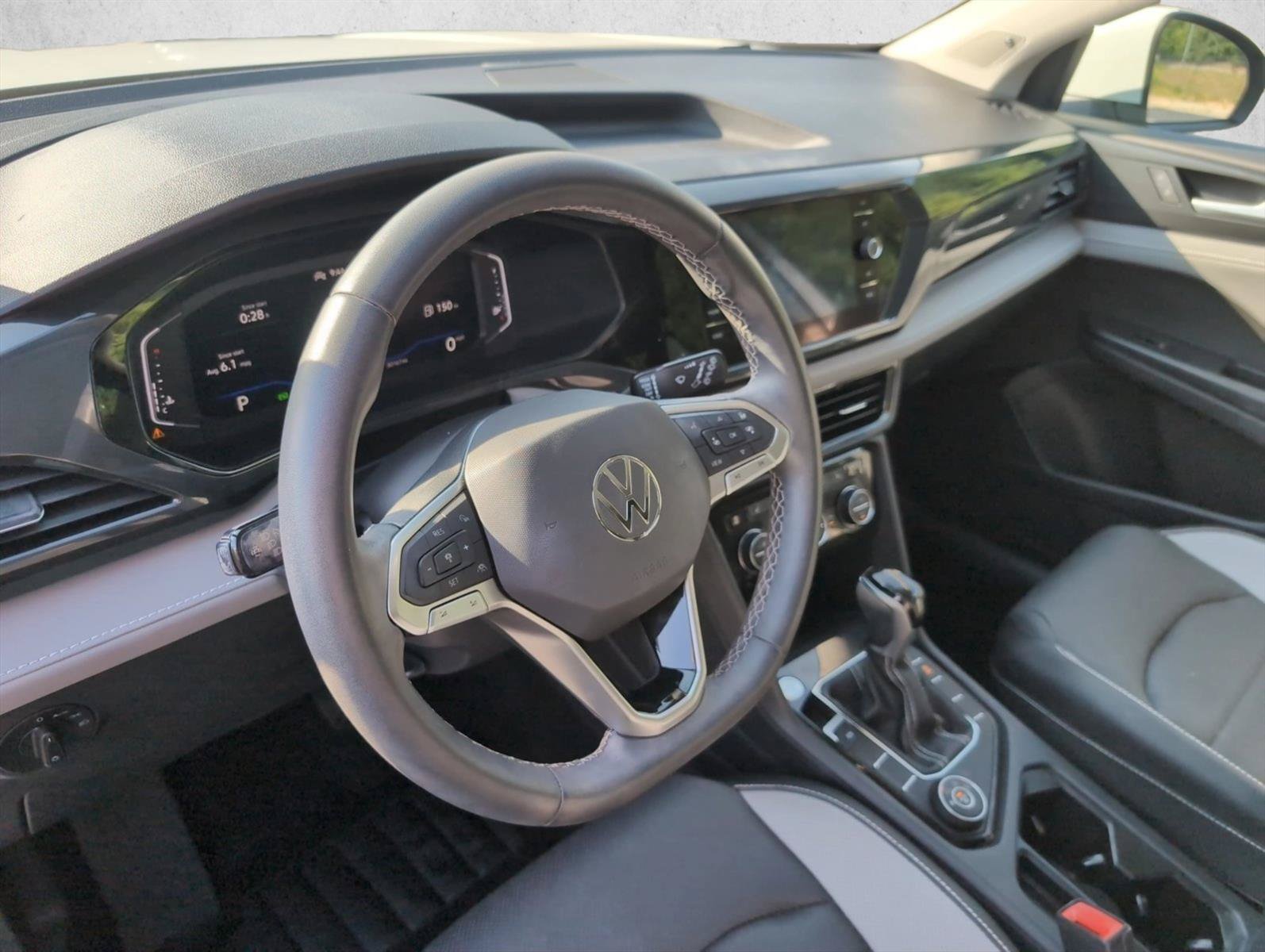 Used 2022 Volkswagen Taos SEL AWD/4WD image 10