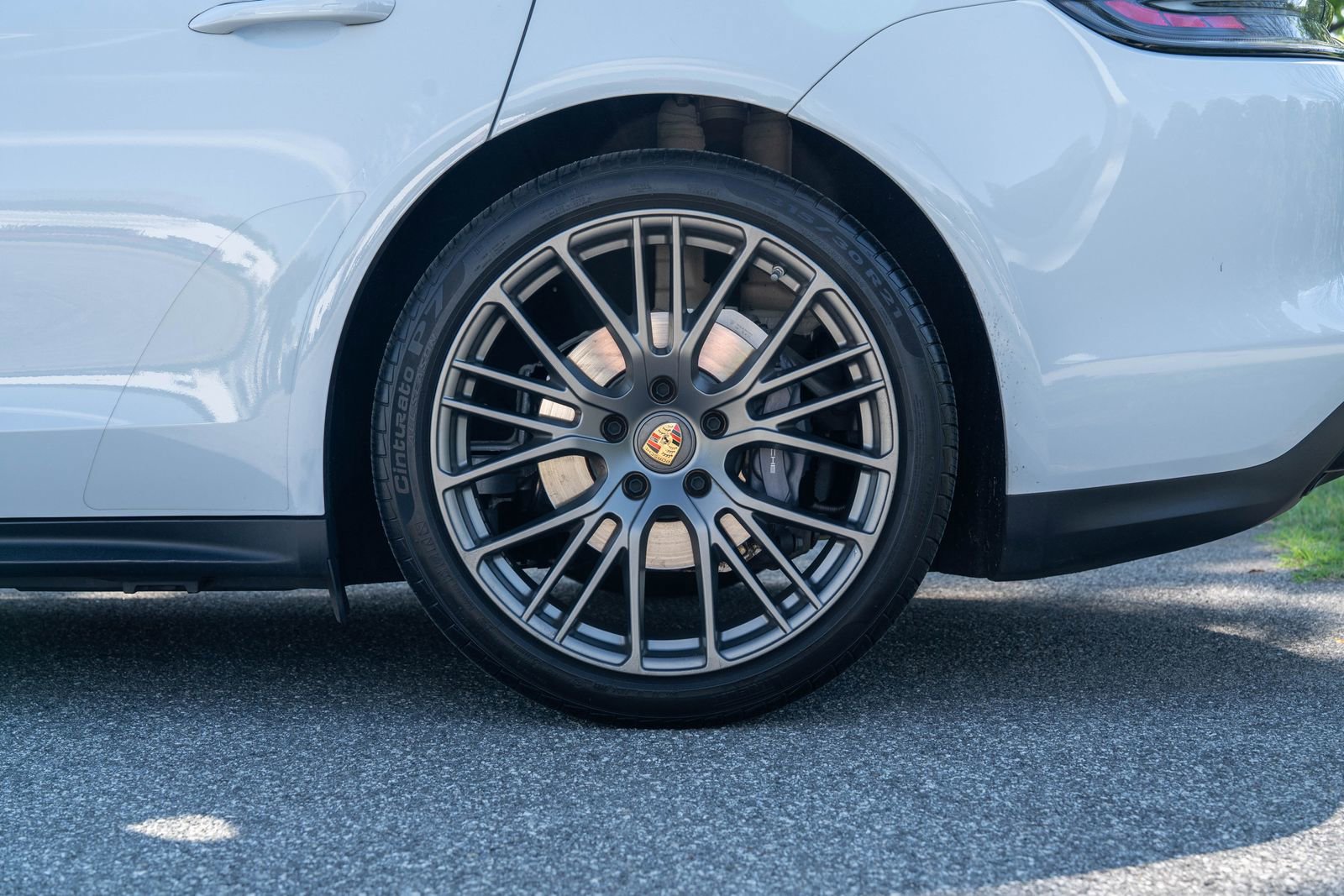 Certified 2023 Porsche Panamera 4 AWD/4WD image 12
