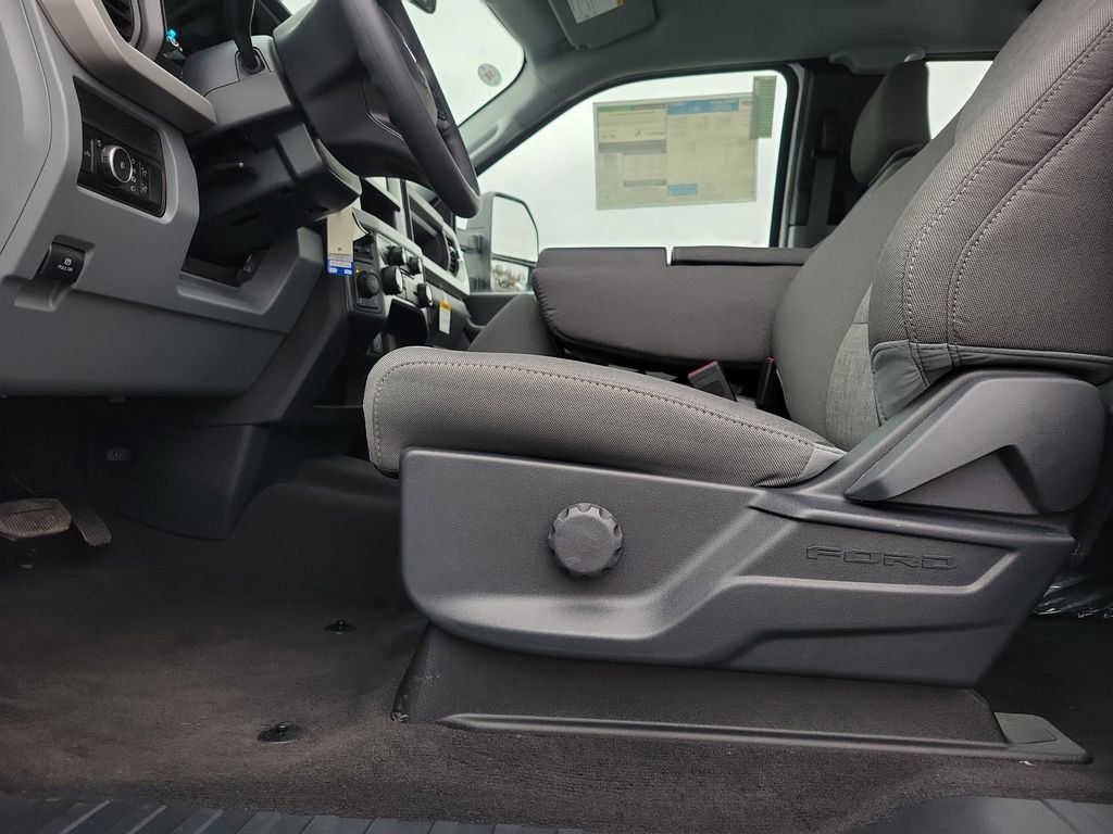 New 2026 Ford F250 XL w/ STX Appearance Package image 17