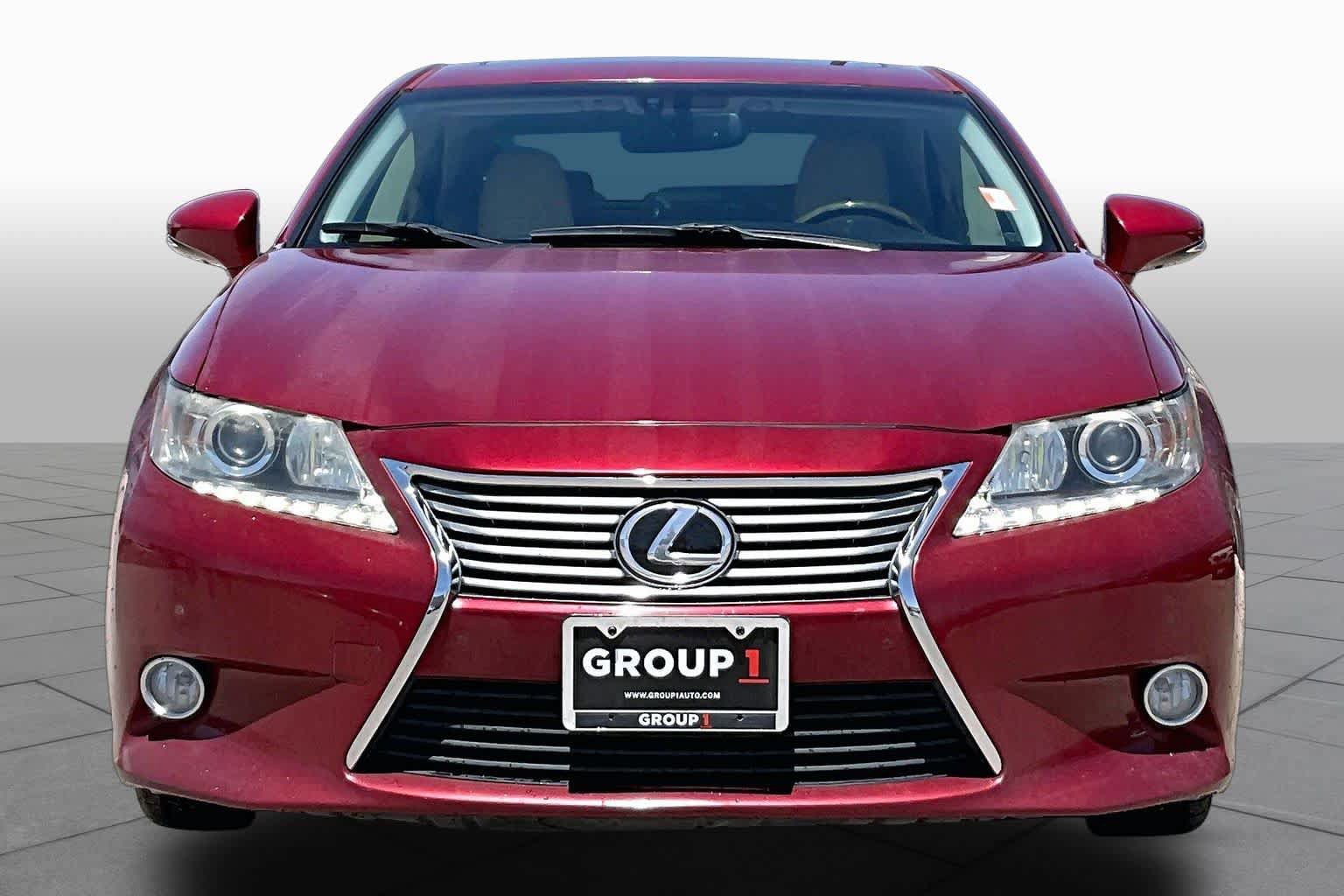 Used 2013 Lexus ES 350 w/ Luxury Pkg FWD image 3