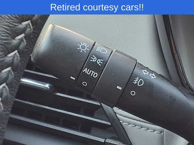 Certified 2025 Subaru Outback Premium AWD/4WD image 13
