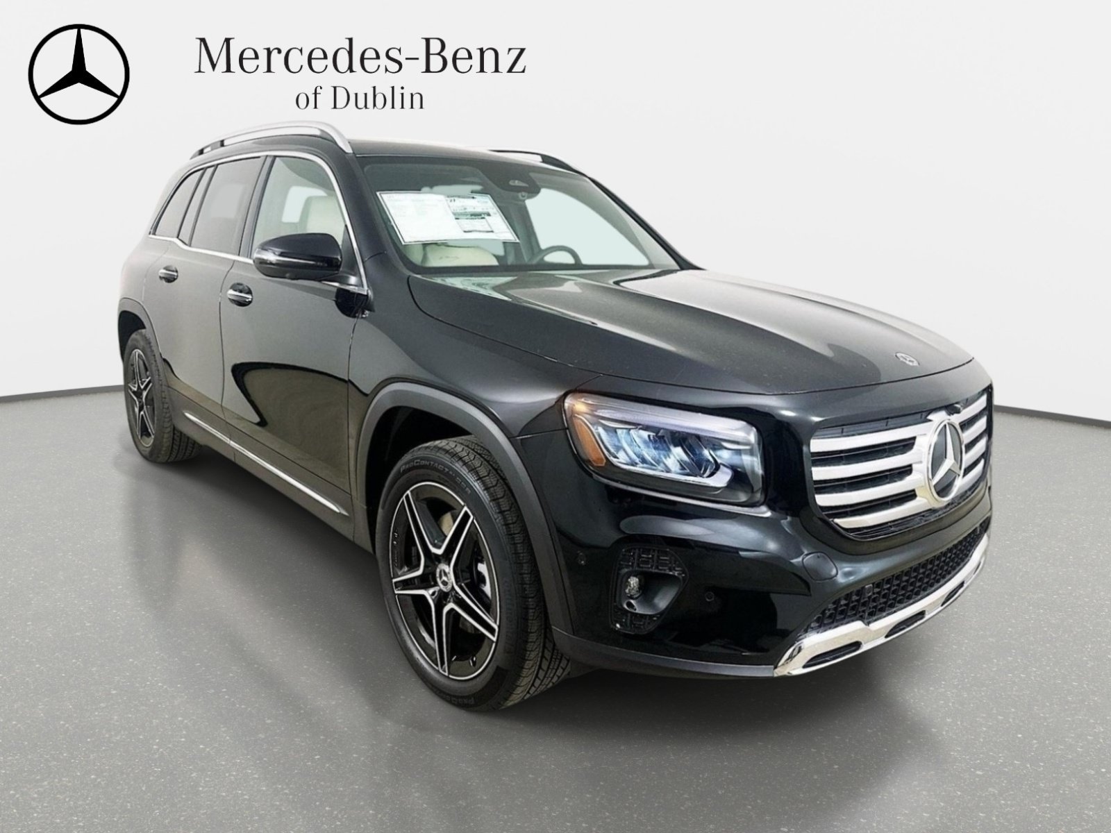 Used 2026 Mercedes-Benz GLB 250 4MATIC image 3