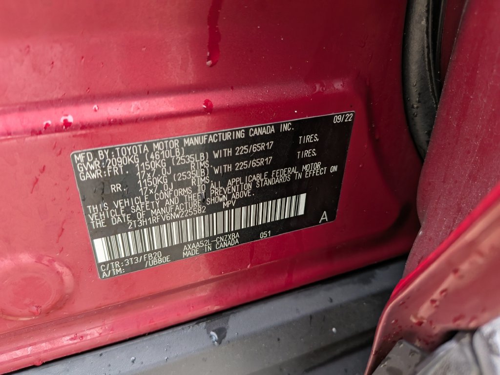 Used 2022 Toyota RAV4 LE FWD image 38