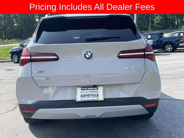 Used 2025 BMW X3 xDrive30i w/ Premium Package AWD/4WD image 4