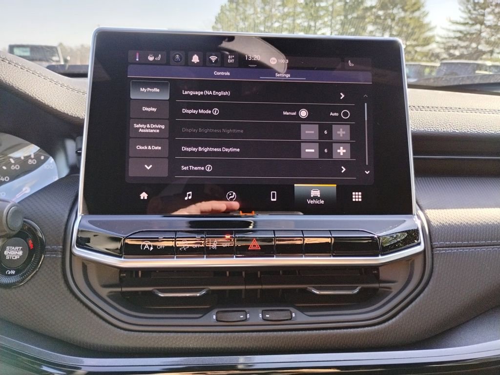 New 2026 Jeep Compass Latitude image 29