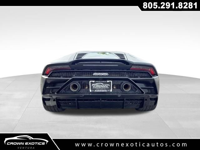 Used 2020 Lamborghini Huracan EVO image 6