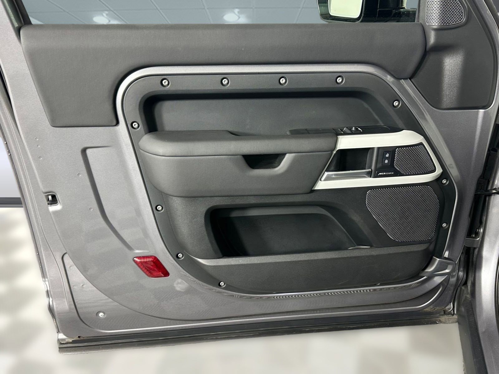 Certified 2024 Land Rover Defender 90 S image 12