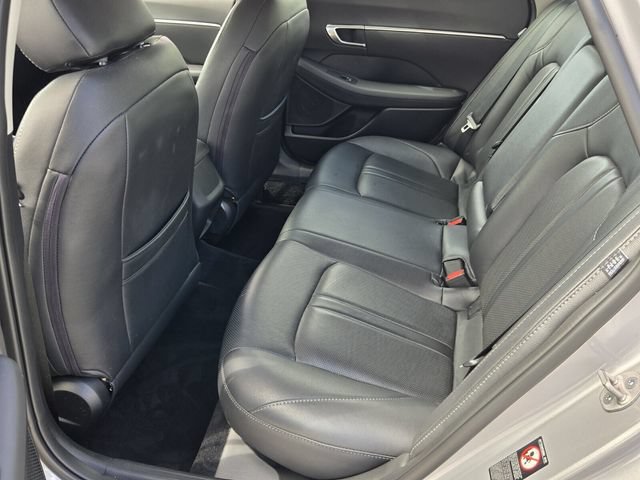 Used 2023 Hyundai Sonata SEL w/ Preferred Accessory Package FWD image 11