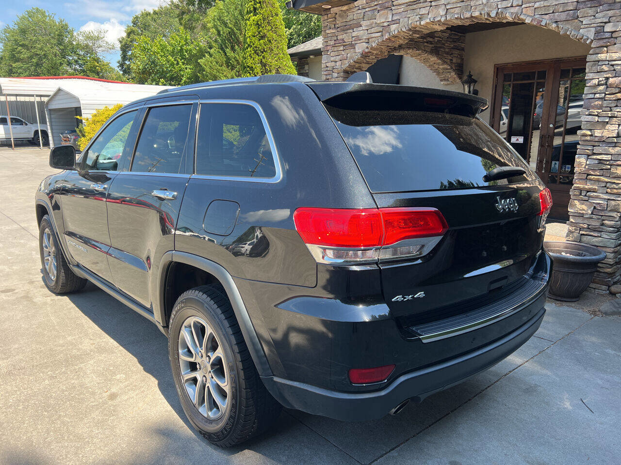 Used 2014 Jeep Grand Cherokee Limited AWD/4WD image 3