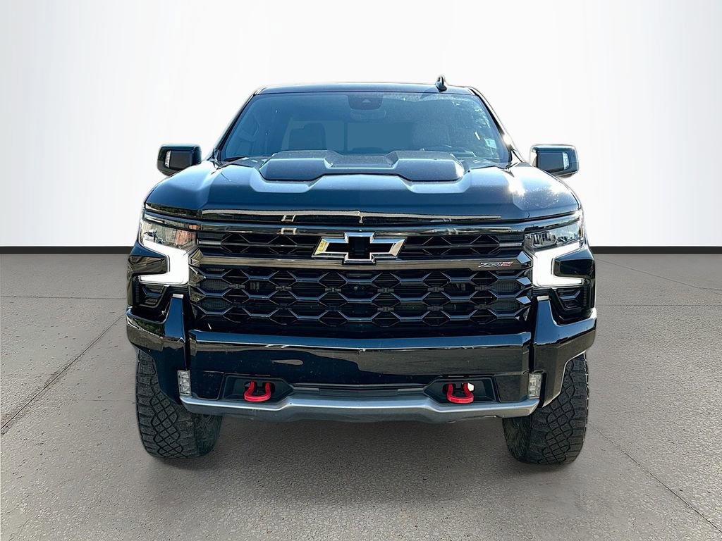 Used 2022 Chevrolet Silverado 1500 ZR2 w/ Technology Package image 2