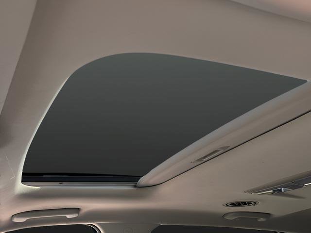 Used 2022 Kia Telluride EX w/ EX Premium Package FWD image 27