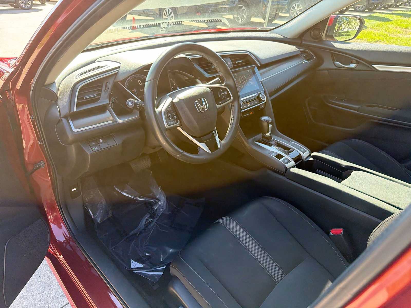 Used 2020 Honda Civic EX image 2