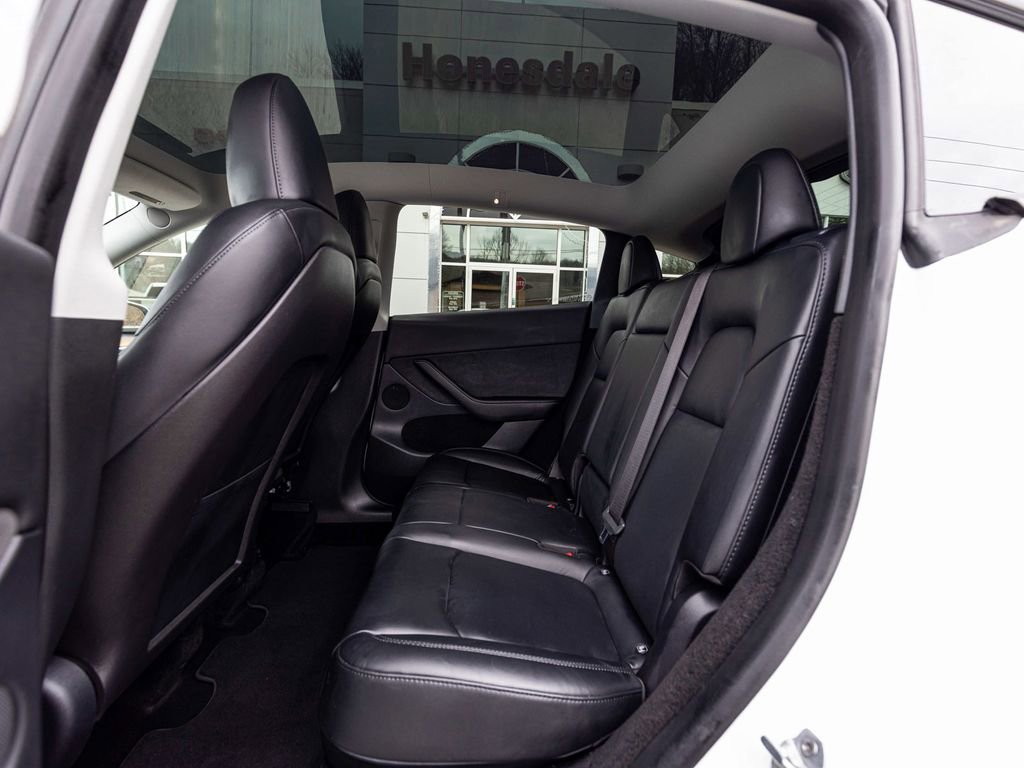 Used 2023 Tesla Model Y Long Range image 23