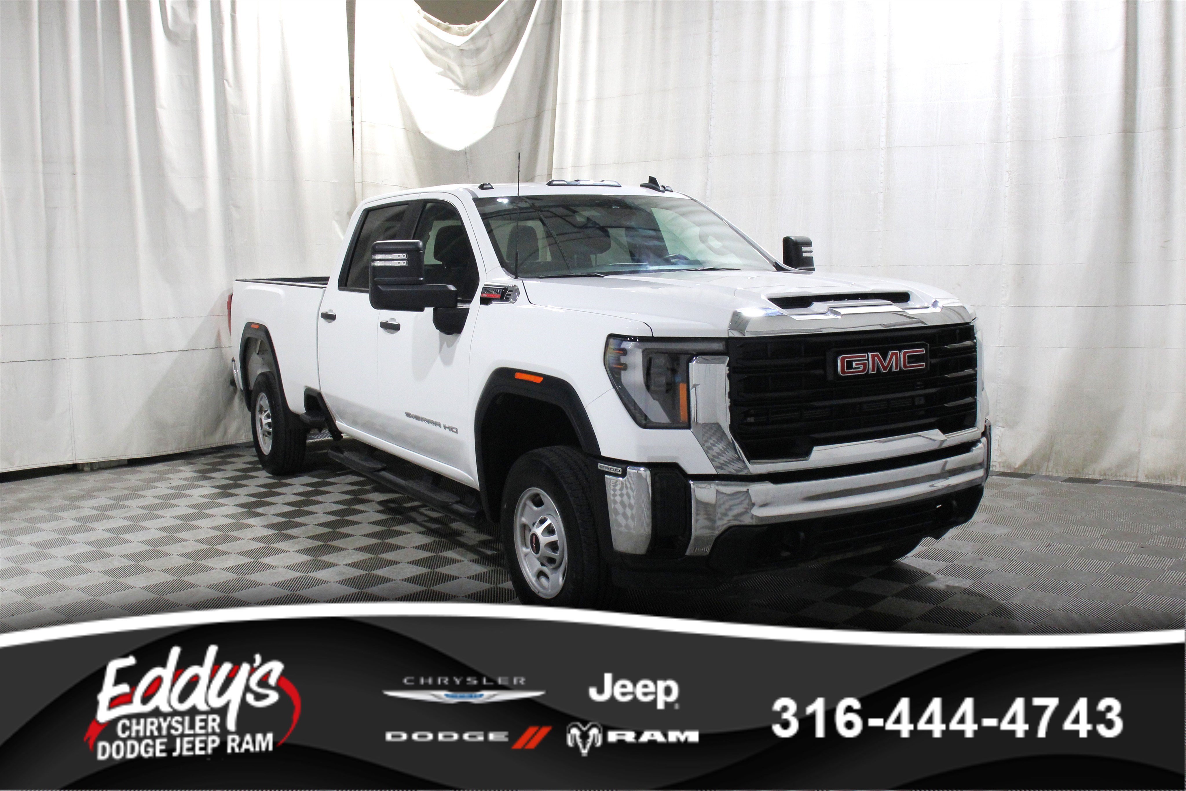 Used 2024 GMC Sierra 2500 Pro w/ Convenience Package RWD image 1