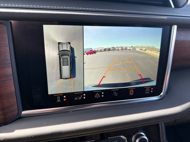 Used 2024 GMC Yukon XL Denali Ultimate AWD/4WD image 24