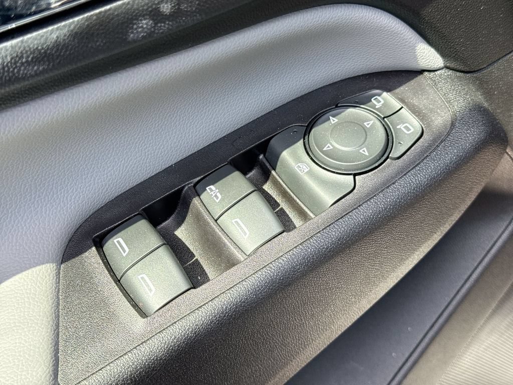 Used 2022 Chevrolet Equinox LT FWD image 13