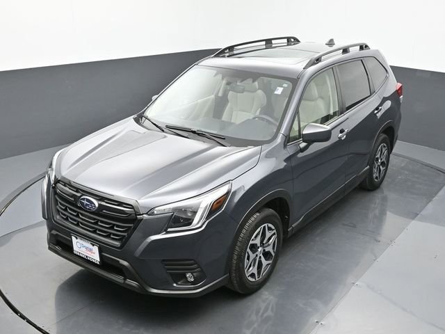 Used 2024 Subaru Forester Premium image 20