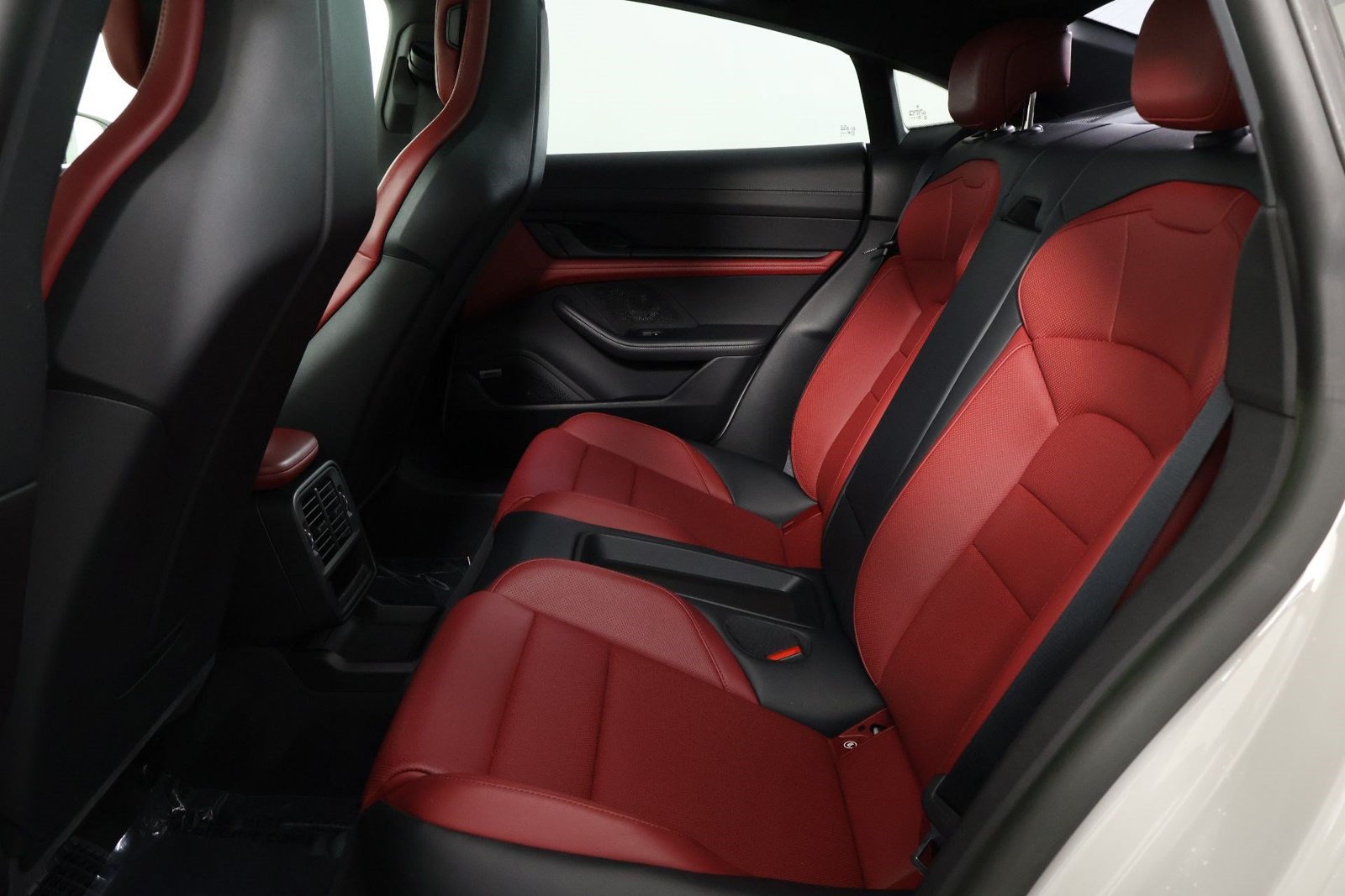Certified 2023 Porsche Taycan RWD image 32