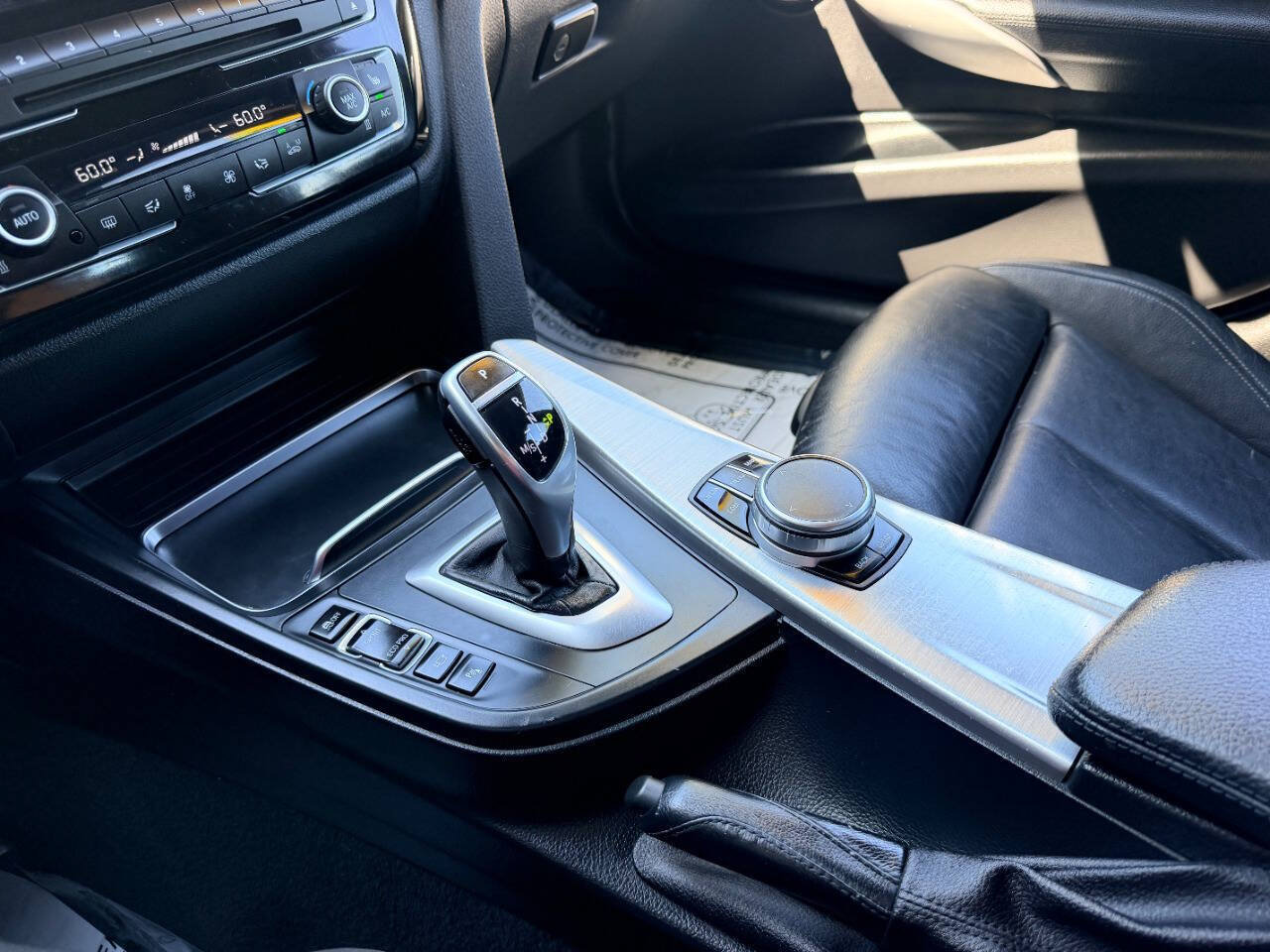 Used 2017 BMW 330i xDrive Wagon AWD/4WD image 41