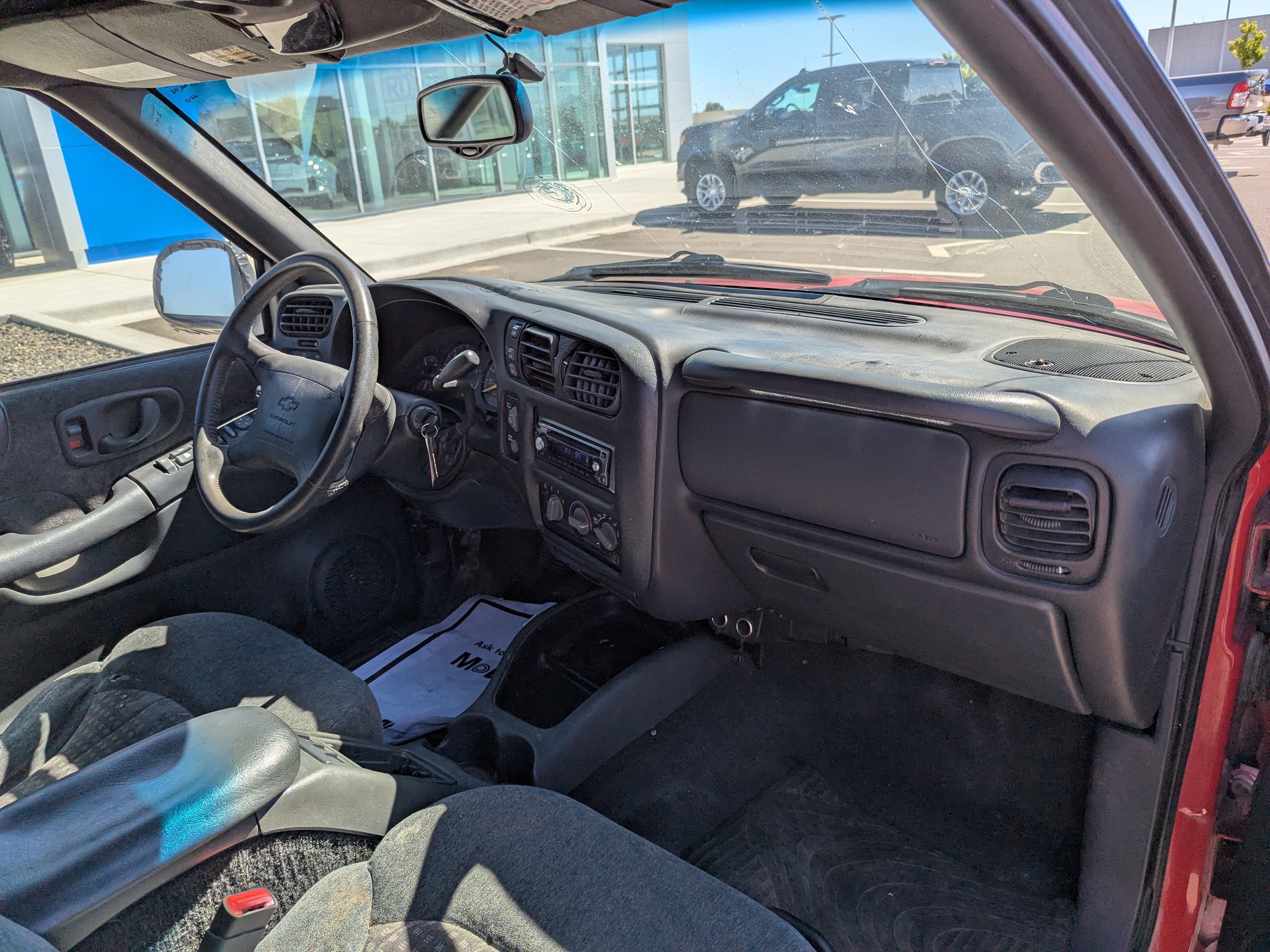 Used 1998 Chevrolet Blazer LS w/ Preferred Equipment Group AWD/4WD image 32