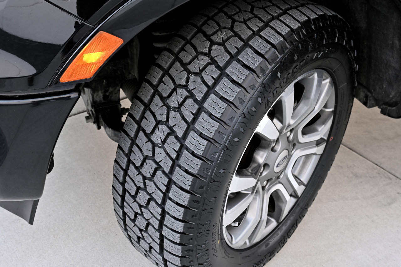 Used 2019 Ford Ranger Lariat w/ Equipment Group 501A Mid image 36